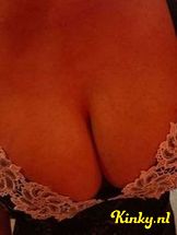 fina-erotische-massage-via-kinky-6967907fbaaf3f00136be339