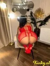isabella-escort-via-kinky-690370d896de780013834852