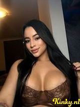 Carolina - New latina in town first time