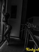 josephine-virtual-sex-via-kinky-691724a6665fb20013636aae