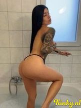 mia-escort-via-kinky-690902df5a625a00138abf05