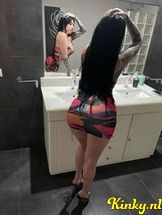 mia-escort-via-kinky-690902df32844c0013f637b9