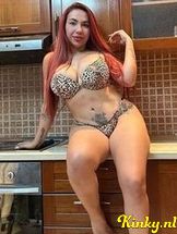 esmeralda-escort-via-kinky-68fa41eaaef88e0013c997d2
