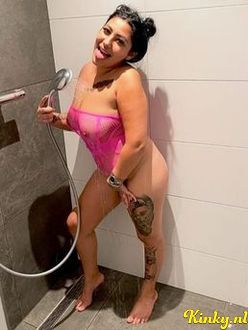 evelyne-escort-via-kinky-691f46f7aef88e0013c9d330