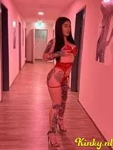 kim-escort-via-kinky-68fe96f035dea800130afe17