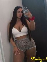 selenna-prive-ontvangst-via-kinky-690ca7c796de7800138358e0