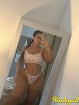 selenna-prive-ontvangst-via-kinky-690ca7cdf044d900134e4030