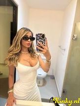 estrella-escort-via-kinky-68ff6fcbaef88e0013c99da6