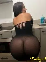 Naty - Hot latina caliente 😈🍑 lluvia dorada 💯