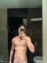 matteo-prive-ontvangst-via-kinky-69826d312ec2c000132c00c3