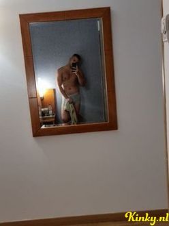 papi-escort-via-kinky-6900cb810e66ef00137b4043