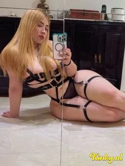 candy-prive-ontvangst-via-kinky-6902bd2cc0682f0013e0136e