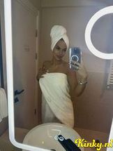 selena-prive-ontvangst-via-kinky-690c9fa00e66ef00137b57d7