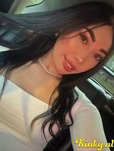 zelinda-escort-via-kinky-69023190a9c49d001396622b