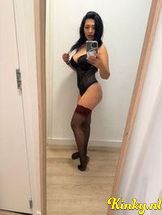 elle-prive-ontvangst-via-kinky-690406a435dea800130b08c5