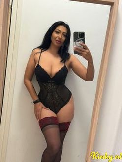 elle-prive-ontvangst-via-kinky-690406a3aef88e0013c9a5e7