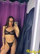 kriss-virtual-sex-via-kinky-69037aa3f65b700013931084