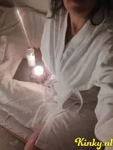 vera-erotische-massage-via-kinky-690c5fb6c0682f0013e02413