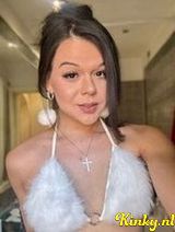 Patrizia - New Beauty Brazil