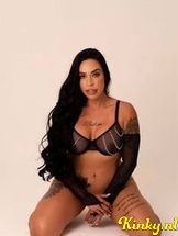 georgina-prive-ontvangst-via-kinky-69091543665fb20013634fbc