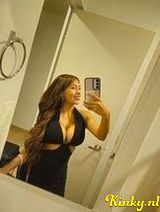 Samantha - Petite mexican jong meisje ,brunette