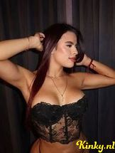 valentina-prive-ontvangst-via-kinky-690a8b9cf65b700013931d2b