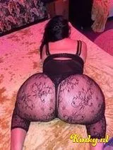 Anastasia - lekker brunethje