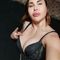 melania-prive-ontvangst-via-kinky-6909c77ec0682f0013e01efb