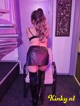 lili-erotische-massage-via-kinky-679bcadea89f0000136b8609