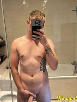 armani-escort-via-kinky-6908d41e5a625a00138abe14