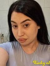 Dellia - Hello, I'm Delia, 24 years old, new to your city.