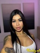 yallin-escort-via-kinky-690b4555c0682f0013e0225c