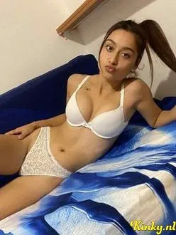 sara-escort-via-kinky-690a4dd196de7800138353a6