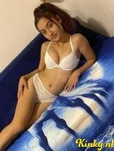 sara-escort-via-kinky-690a4dd12ae1c7001222f38b