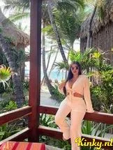 valentina-prive-ontvangst-via-kinky-691e5cf85a625a00138aea50