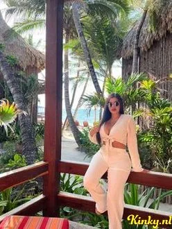 valentina-prive-ontvangst-via-kinky-691e5cf85a625a00138aea50