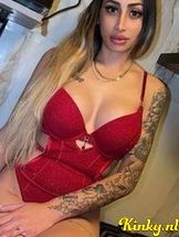 lucia-escort-via-kinky-691a39f5a9c49d0013968781