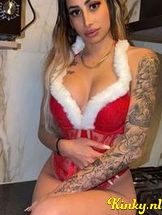 lucia-escort-via-kinky-691a3932f65b7000139336b7