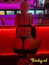 beatrice-escort-via-kinky-693dc8cc9b028e0014b57c3a