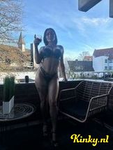 adela-escort-via-kinky-693188893117a800138ef5a2