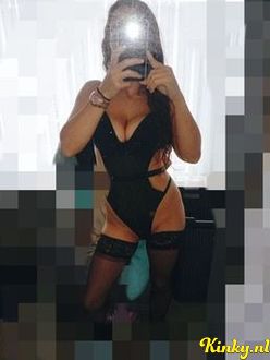 kitty-prive-ontvangst-via-kinky-690ca28da9c49d0013967506