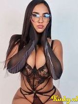 Mia - Hot Latina Likes To Party