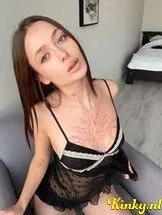 monica-virtual-sex-via-kinky-690c01c5aef88e0013c9b3da