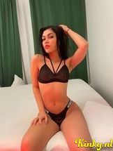 kendal-prive-ontvangst-via-kinky-690c174732844c0013f63e0e