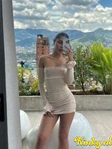 kendal-prive-ontvangst-via-kinky-6914268935dea800130b2560