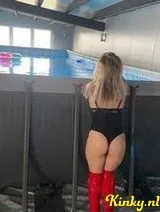 Nicolle - New in town new