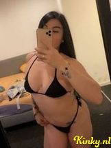 candy-virtual-sex-via-kinky-690cfaa132844c0013f63fa7