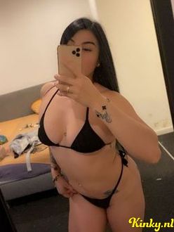 candy-virtual-sex-via-kinky-690cfaa132844c0013f63fa7