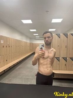 fabio-escort-via-kinky-691dc162aef88e0013c9d0e5