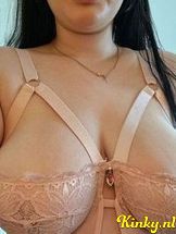alina-prive-ontvangst-via-kinky-6913384796de780013836246
